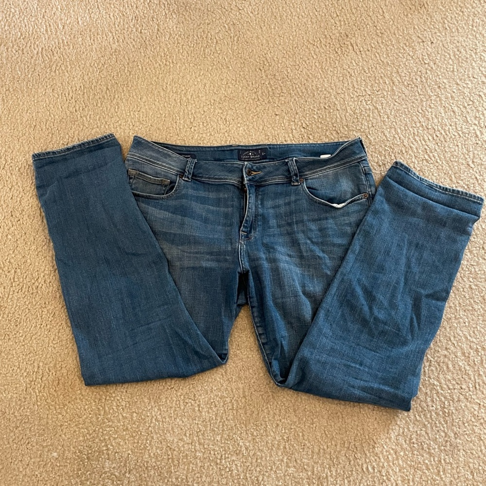 Lucky brand straight jeans